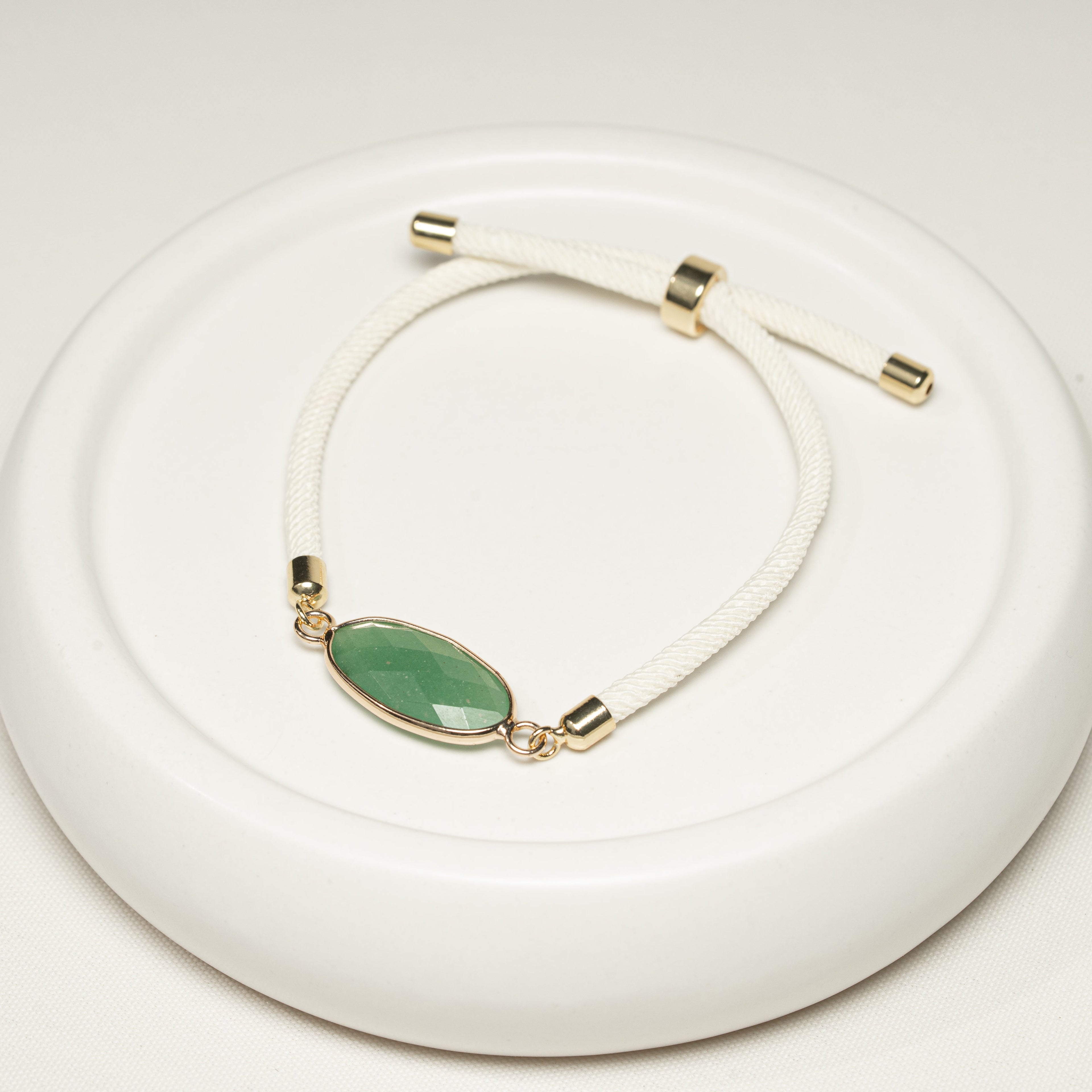 Armband mit echten Edelsteinen, handmade