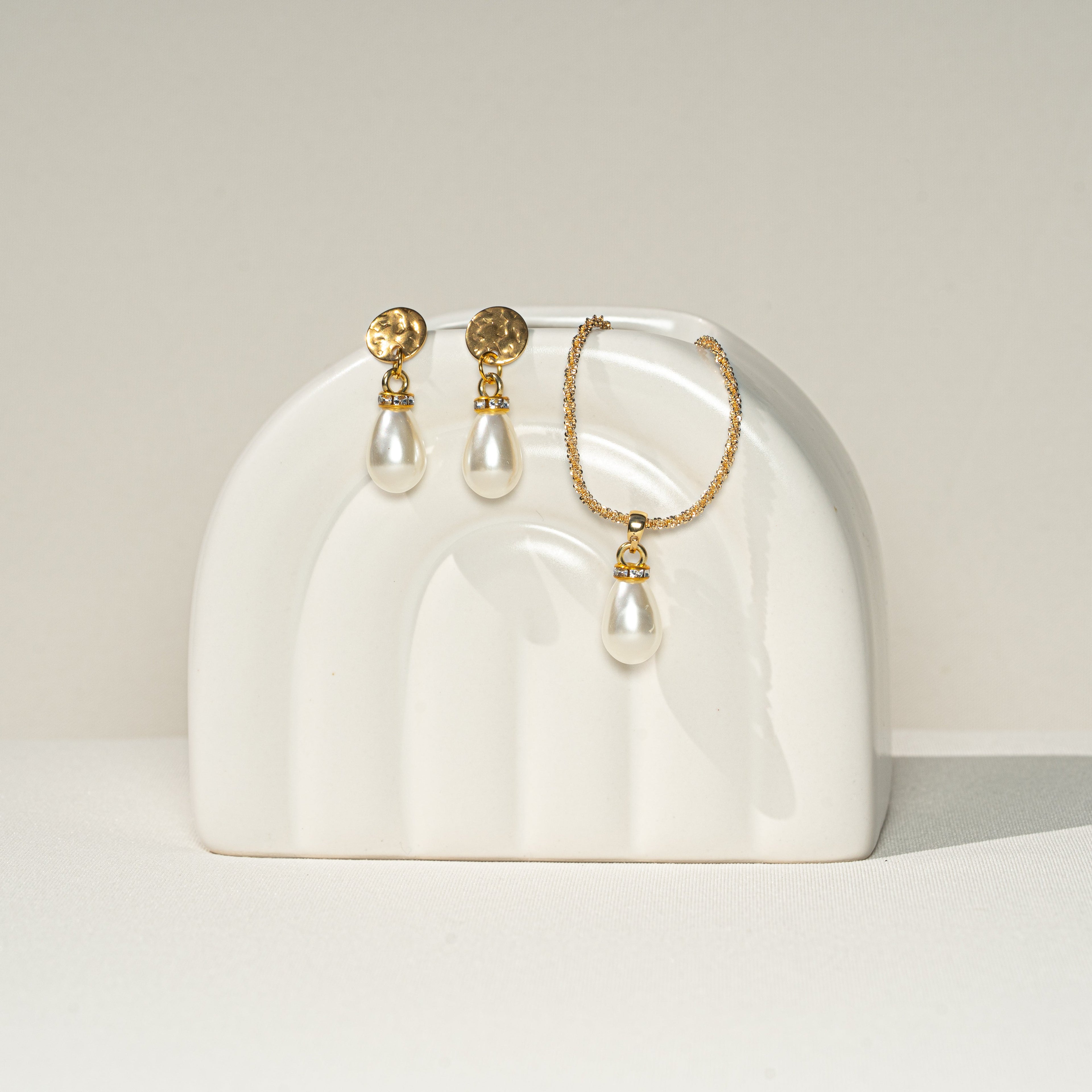Kette & Ohrringe
